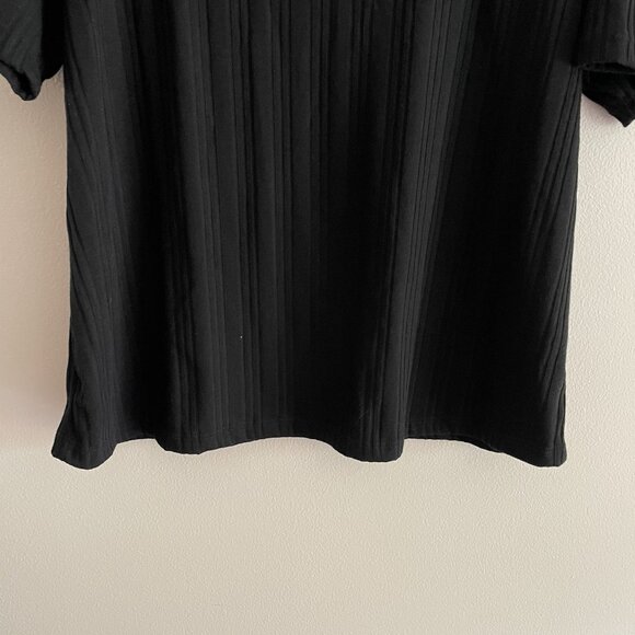 ModCloth Women 1X Black Stretch Bateau So Beautiful Ribbed Short Sleeve Top NWT - Picture 4 of 12
